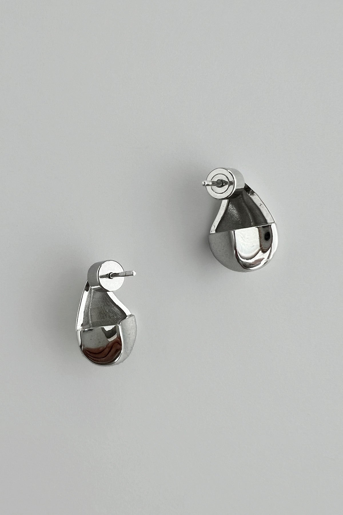 Petite Petal Earrings【MWER260209】