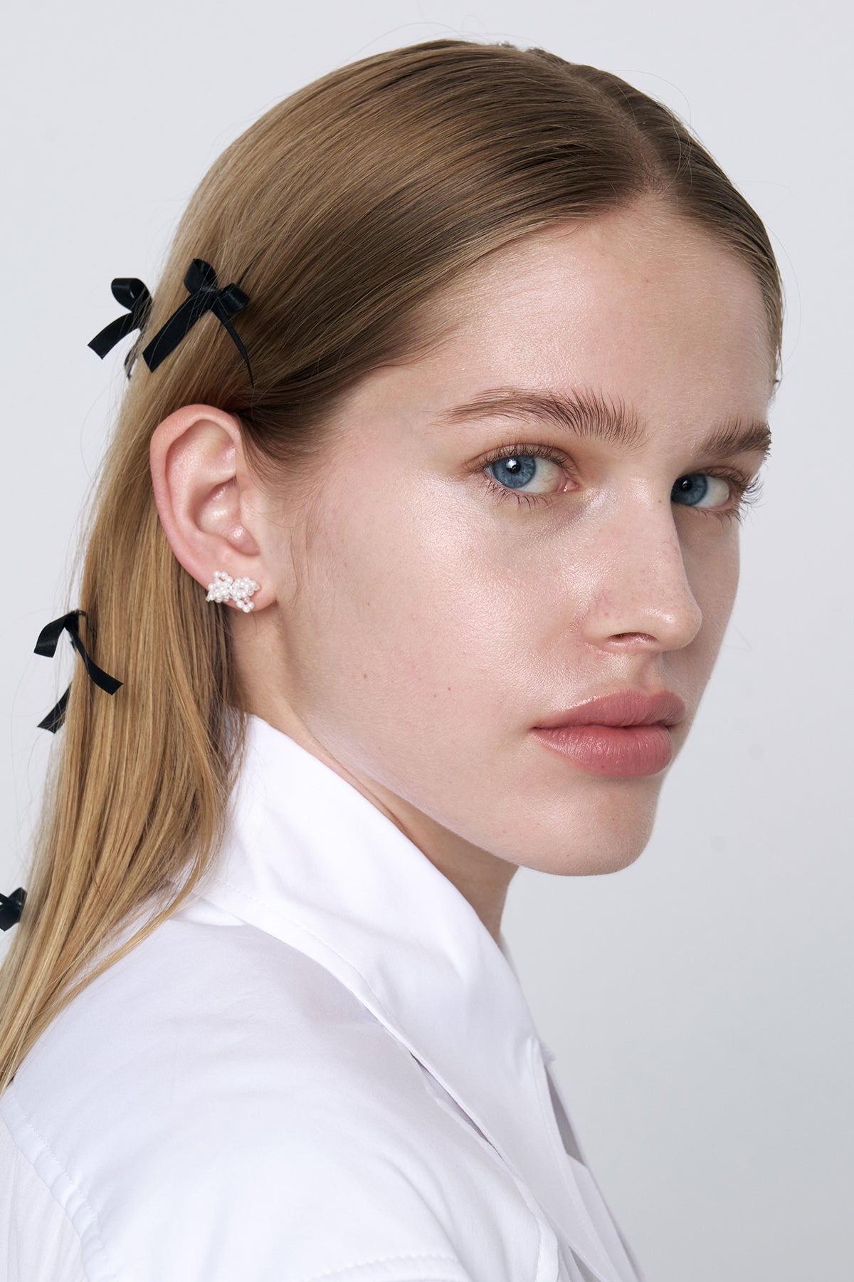 Tiny Pearl Pull Bow Earrings【MWER230609】