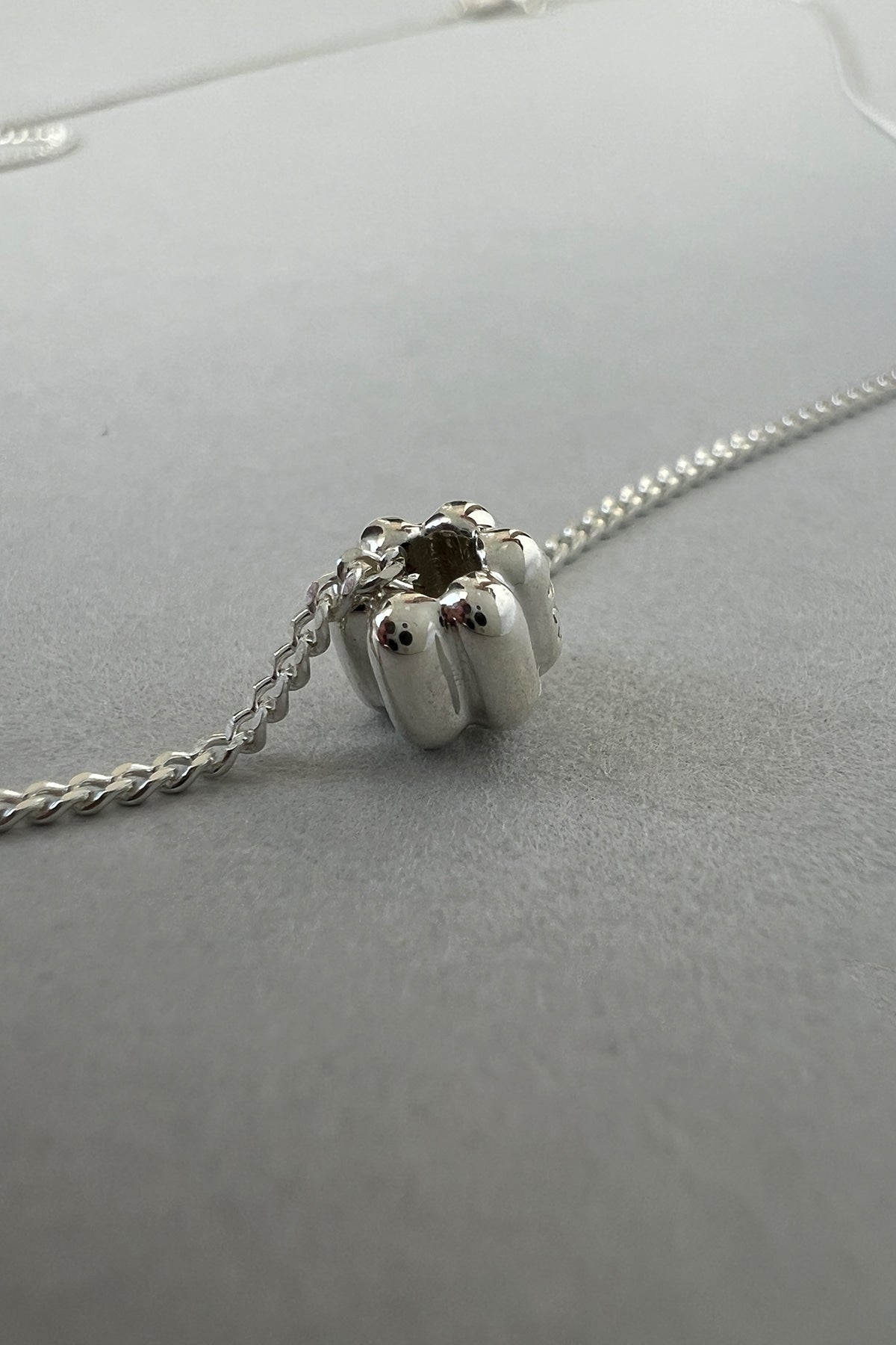 Canelé Necklace (Silver)【MWNL251001】