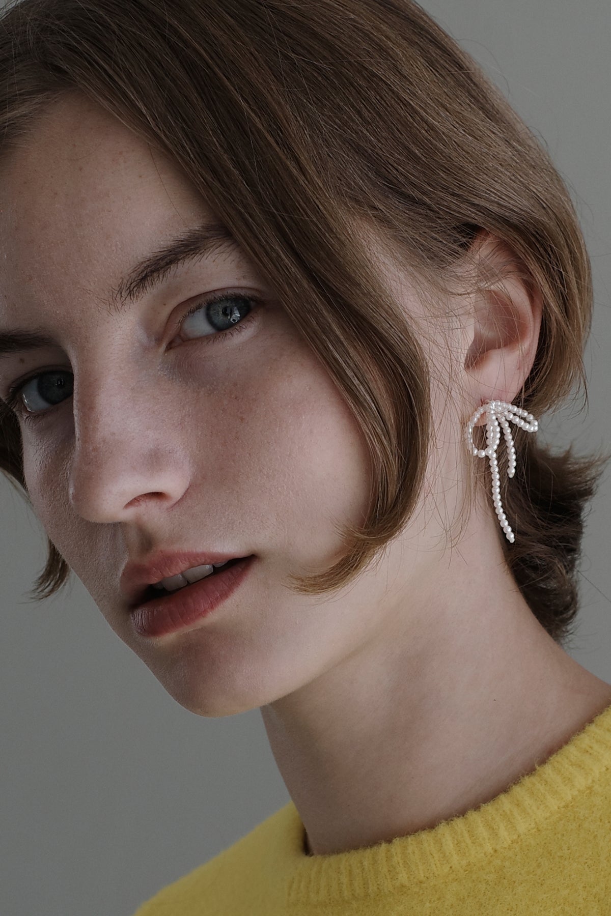 Tiny Pearl Bow Earrings【MWER230608】