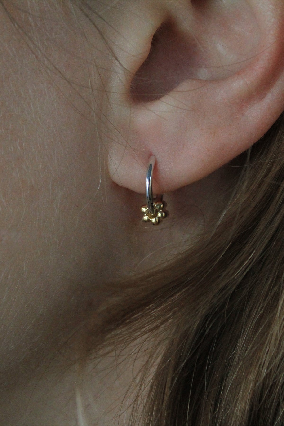 Canelé Hoop Earrings (Gold) 【MWER251001】