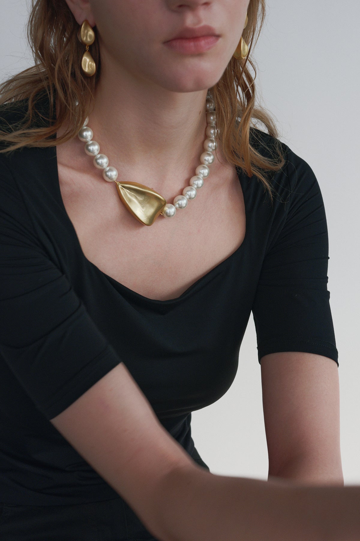 Golden Petal Pearl Necklace【MWNL260204】